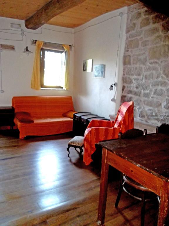 Locanda Dell'Istrice Camerino Quarto foto