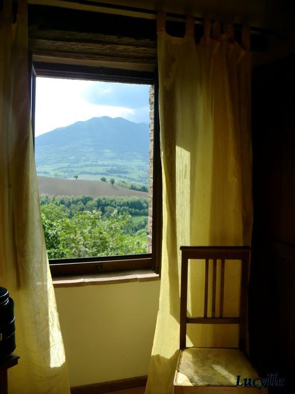 Locanda Dell'Istrice Camerino Quarto foto
